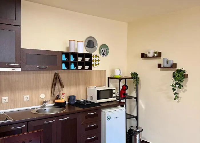 Gino's Place 2 Home2host 公寓 班斯科